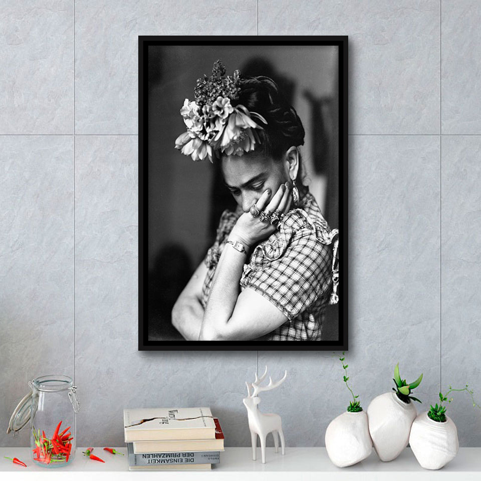 Portrait Frida Khalo Black And White Framed Canvas Prints Wall Art, Fl – UnixCanvas