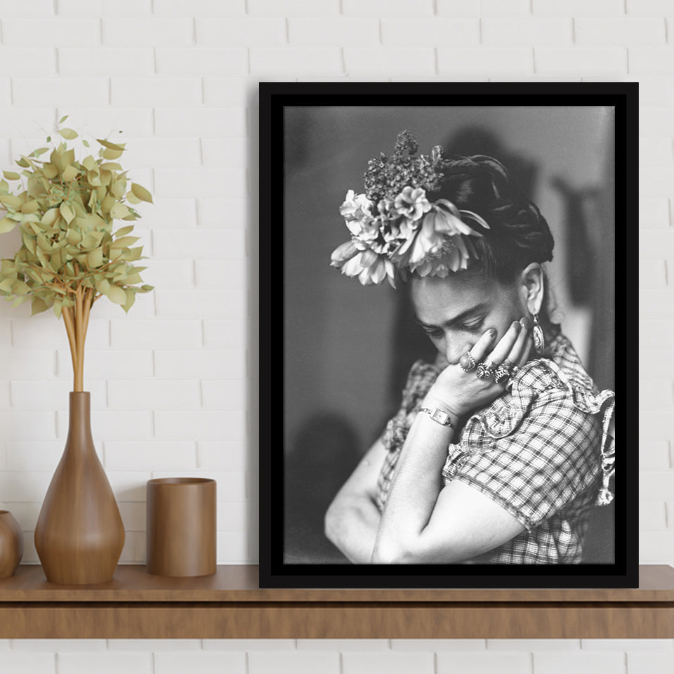Portrait Frida Khalo Black And White Framed Canvas Prints Wall Art, Fl – UnixCanvas