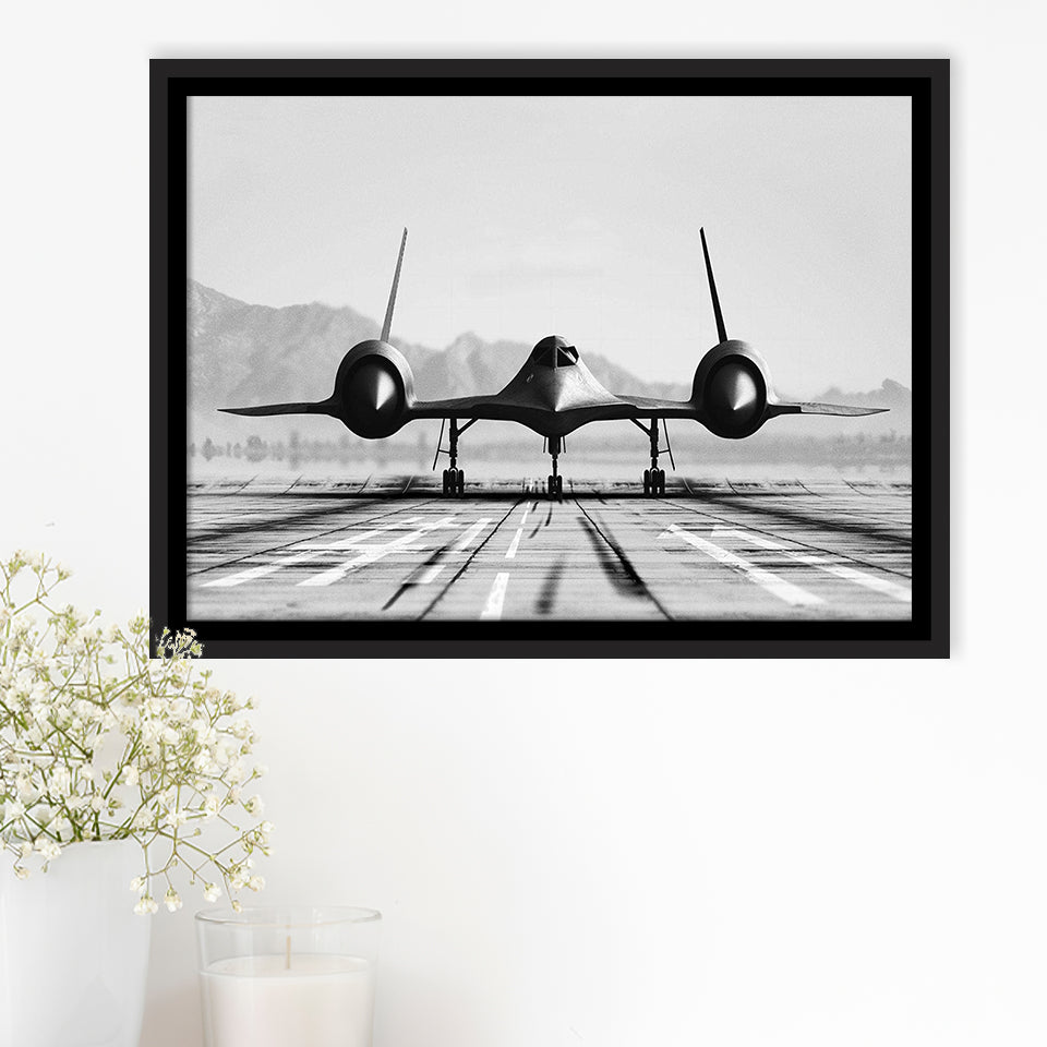 Aviation Wall Art, Lockheed Sr-71 Blackbird, Framed Canvas Print Wall Art Decor,Floating Frame