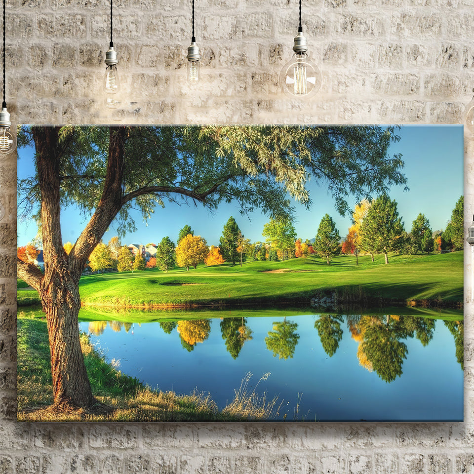 A Calm And Peaceful Bright Green Golf Cours Canvas Prints Wall Art - Painting Canvas, Art Prints, Wall Decor