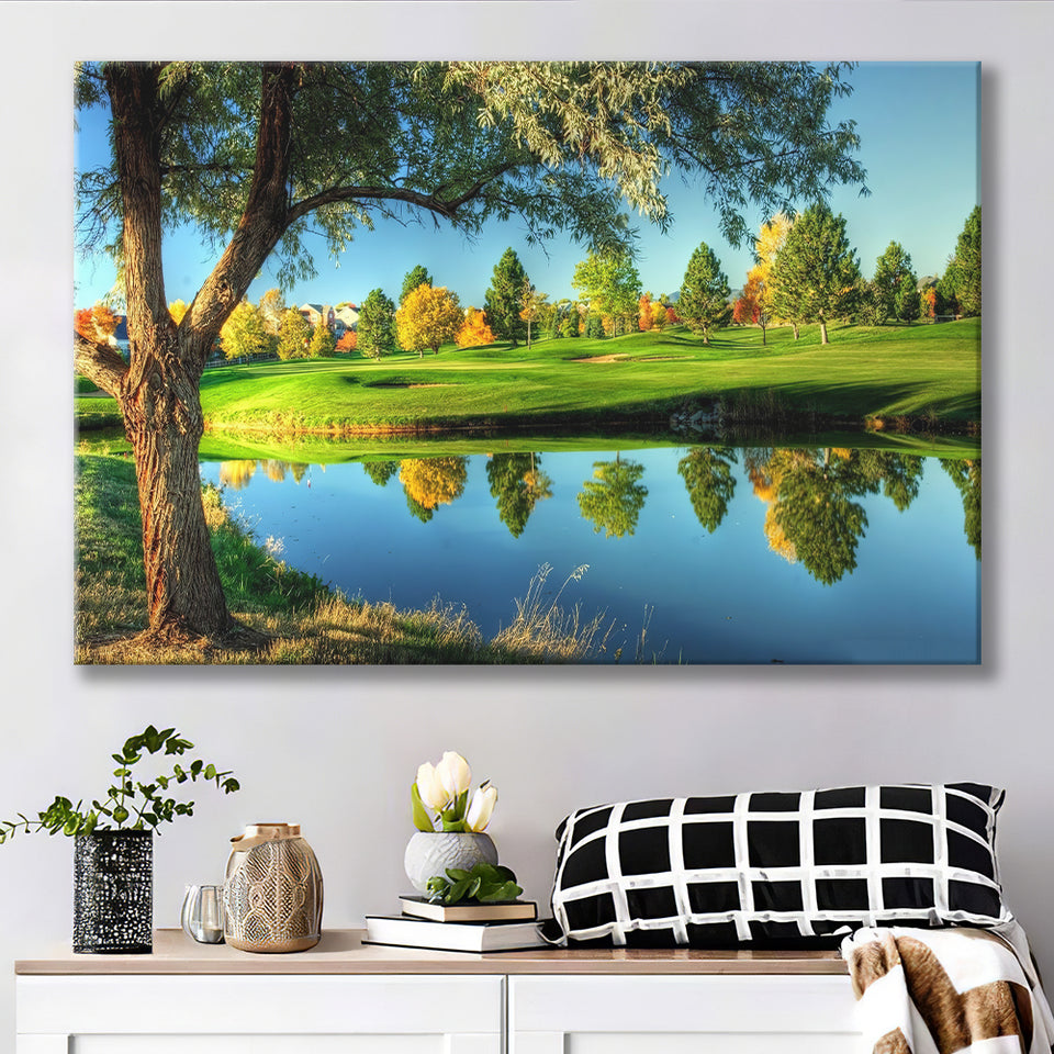 A Calm And Peaceful Bright Green Golf Cours Canvas Prints Wall Art - Painting Canvas, Art Prints, Wall Decor