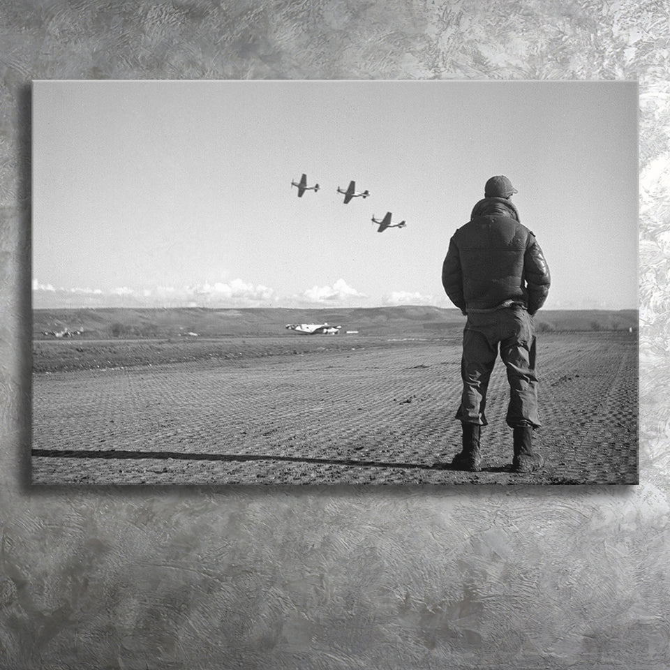 Airforce Pilot Black And White Print, Military Veterans Canvas Prints Wall Art Home Decor