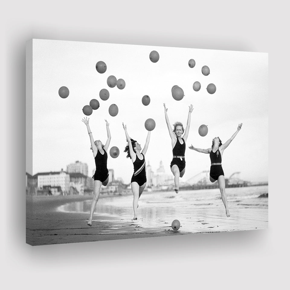 Beach Girls Balloon Black And White Print, Vintage Beach Style Canvas Prints Wall Art Home Decor