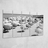 Beach Umbrellas Black And White Print, Vintage Beach Style Larger Canvas Art, 5 Piece Canvas Prints Wall Art Decor