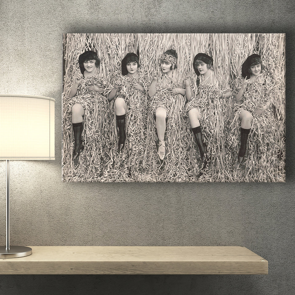 Confetti Girls Photo Black And White Print, Retro Hollywood Flapper Girls Canvas Prints Wall Art Home Decor