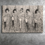 Confetti Girls Photo Black And White Print, Retro Hollywood Flapper Girls Canvas Prints Wall Art Home Decor