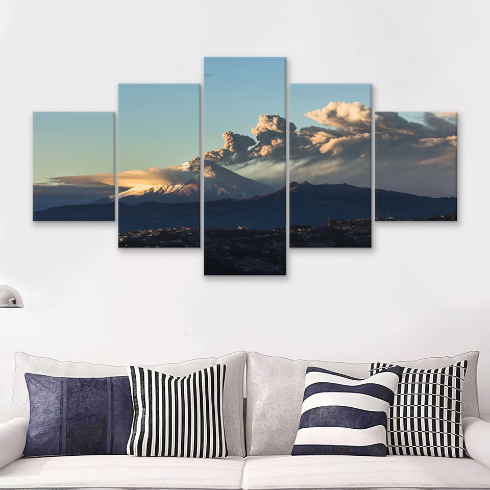 Cotopaxi volcano eruption seen from Quito Ecuador 5 Pieces Canvas Prints Wall Art - Painting Canvas, Multi Panels, Wall Decor