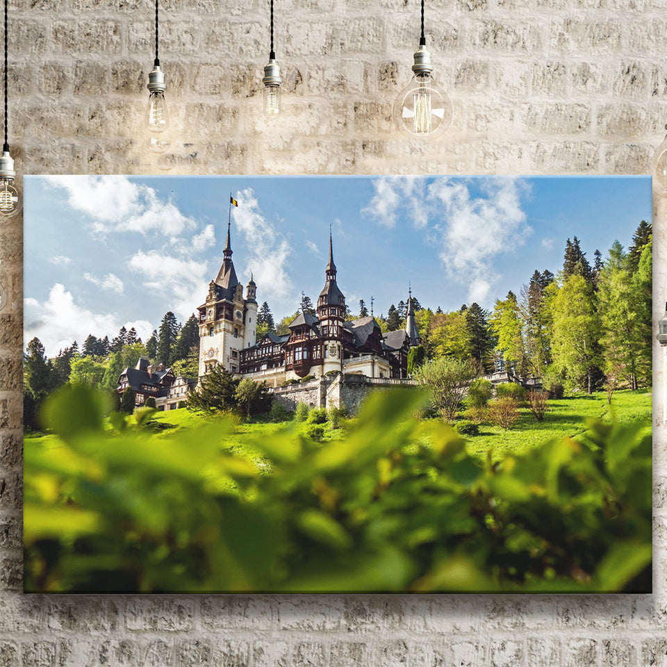 Dracula Castle in Bran, Romania Canvas Art Canvas Prints Wall Art Home Decor - Painting Canvas, Ready to hang