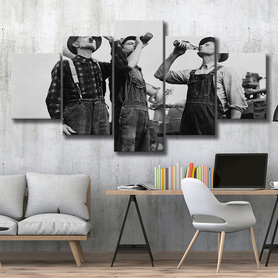 Farmers Drinking Black And White Print, Vintage Farmers Drinking Beer 5 Panels, Canvas Prints Wall Art Decor, Large Canvas Art