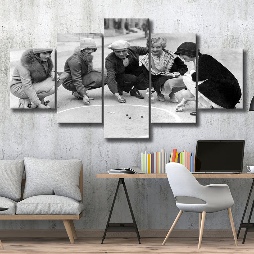 Flapper Gang Playing Marbles Black And White Print, Roaring 20S 5 Panels, Canvas Prints Wall Art Decor, Large Canvas Art
