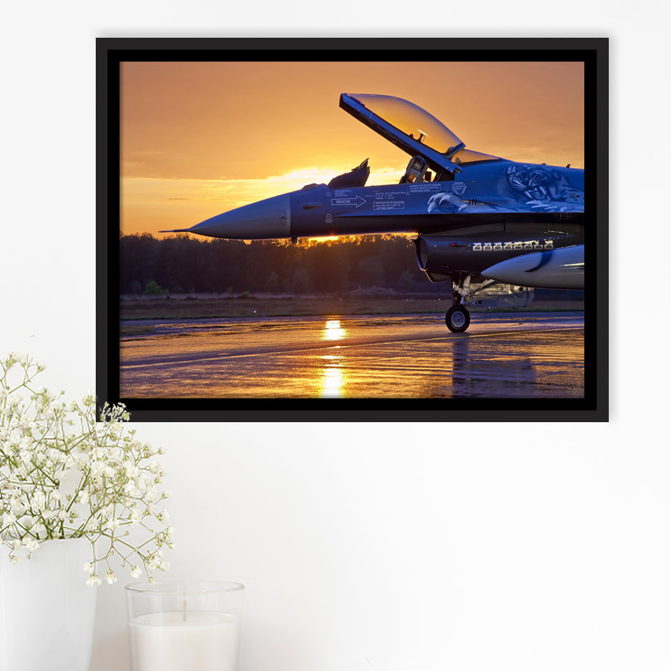 General Dynamics F 16 Fighting Falcon Craft Airplane Framed Canvas Prints Wall Art Decor - Painting Canvas, Black Framed Picture