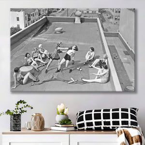 Girls Boxing Black And White Print, Vintage Rooftop Girls Boxing Canvas Prints Wall Art Home Decor