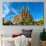 La Sagrada Familia Barcelona Famous Place, 5 Panel B Canvas Prints Wall Art, Extra Large Canvas Decor