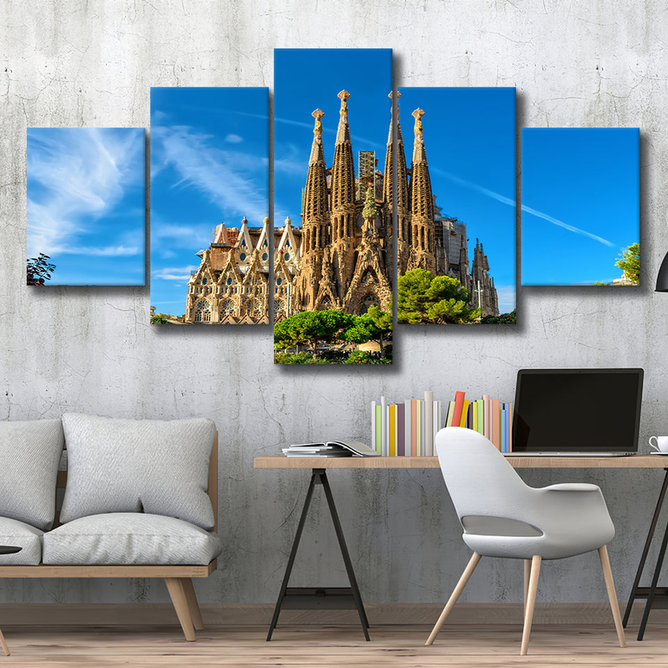 La Sagrada Familia Barcelona Famous Place, 5 Panel Canvas Prints Wall Art,Mixed Canvas, Large Canvas