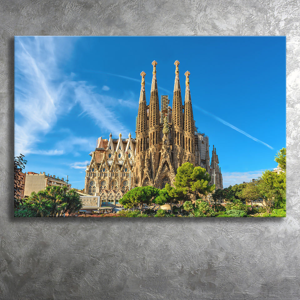 La Sagrada Familia Barcelona Famous Place Canvas Prints Wall Art, Home Living Room Decor, Large Canvas