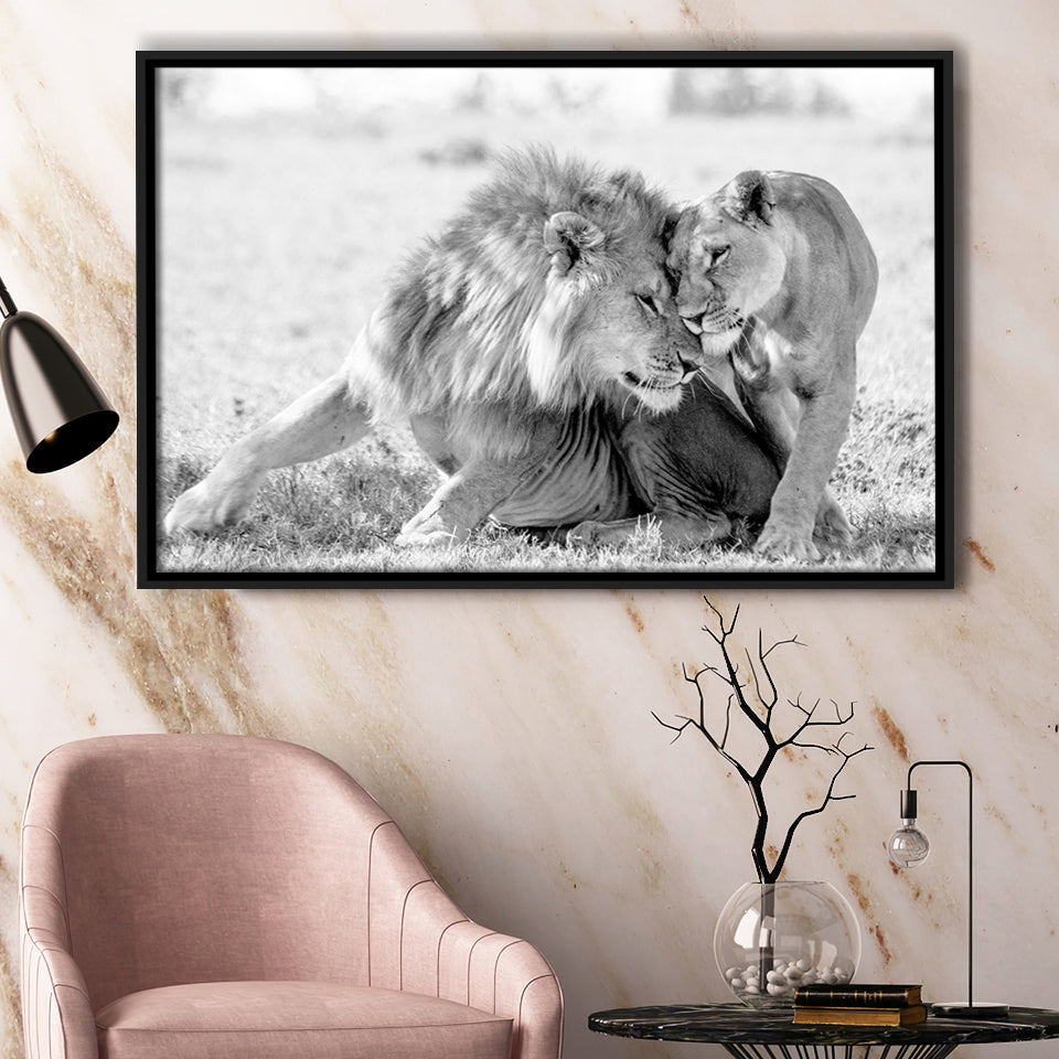 Lions Couple In Love Black Adn White Framed Canvas Prints Wall Art - Painting Canvas,Framed Picture,Home Art Wall Decor