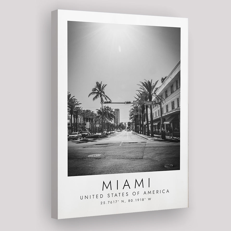 Miami Usa 1 Black And White Art Canvas Prints Wall Art Home Decor