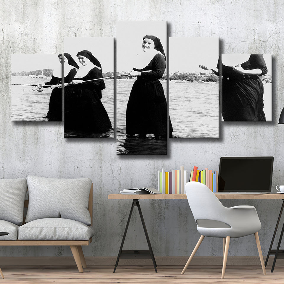 Nuns Fishing Black And White Print, Nuns Having Fun 5 Panels, Canvas Prints Wall Art Decor, Large Canvas Art