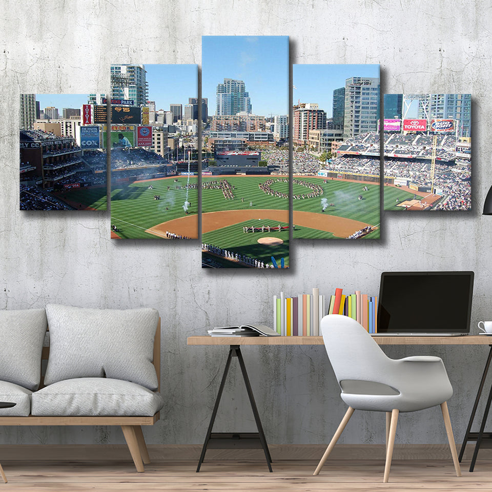 Large Format Digital Printing Brings the Padres to Life