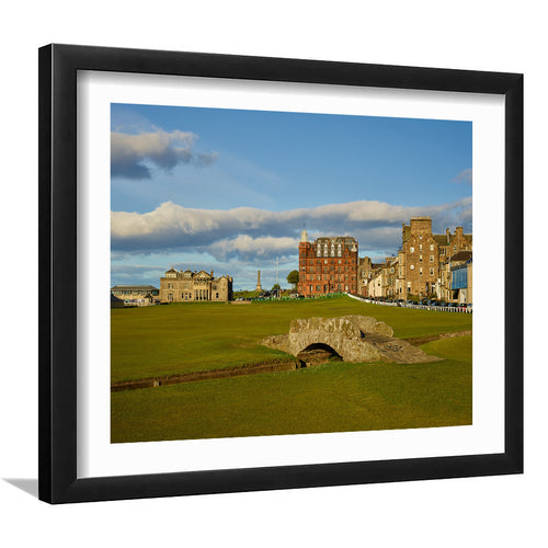 St Andrews Golf Club,Old Course Hole 18, St Andrews, Scotland, Golf Art Print, Framed Art Prints Wall Decor, White Border