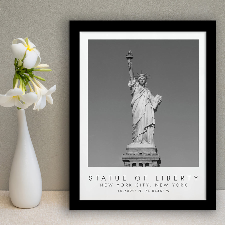Statue Of Liberty New York City 1 Black And White Art Framed Art Prints Wall Art Decor, Framed Picture