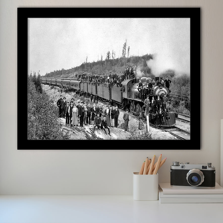 Steam Train Black And White Print, Vintage Locomotive Train Framed Art Prints, Wall Art,Home Decor,Framed Picture