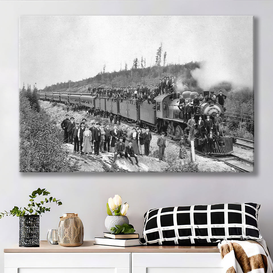 Steam Train Black And White Print, Vintage Locomotive Train Canvas Prints Wall Art Home Decor
