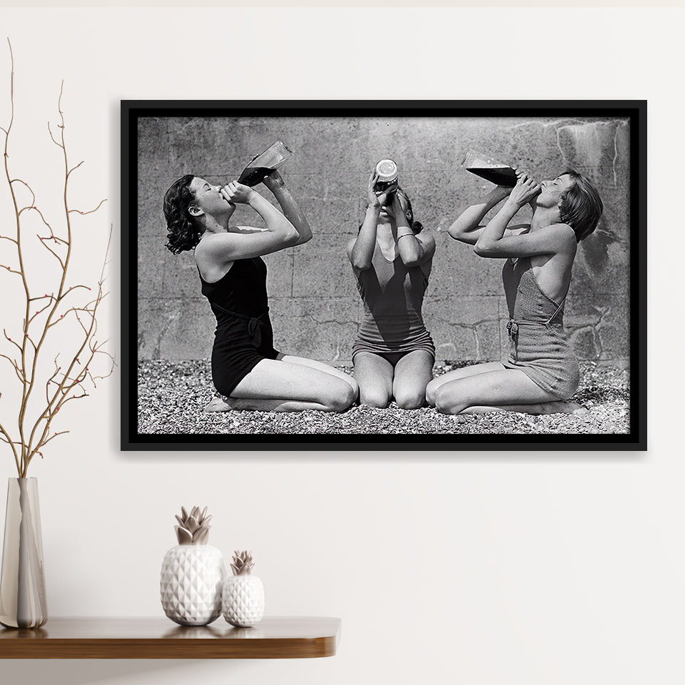 Vintage Girls Drinking Wine At The Beach Black And White Print, Framed Canvas Prints Wall Art Home Decor,Floating Frame