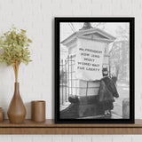 Women'S Suffrage Photo Black And White Print, Protest The President Framed Canvas Prints Wall Art Home Decor, Floating Frame